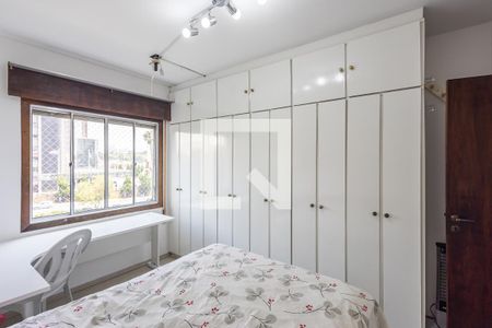 Quarto 1 de apartamento para alugar com 3 quartos, 130m² em Vila Mariana, São Paulo