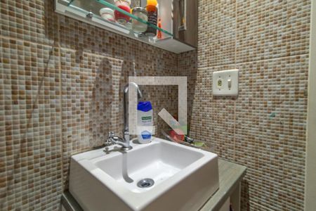 Apartamento à venda com 51m², 2 quartos e 1 vagaBanheiro Corredor