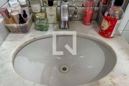 Apartamento à venda com 69m², 3 quartos e 2 vagasBanheiro da Suíte