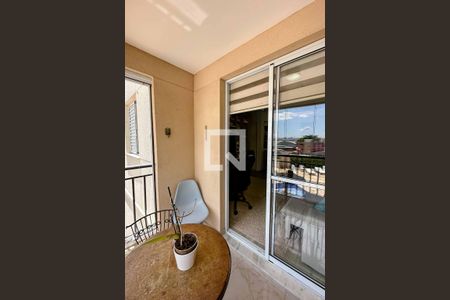 Sacada de apartamento à venda com 3 quartos, 69m² em Carandiru, São Paulo