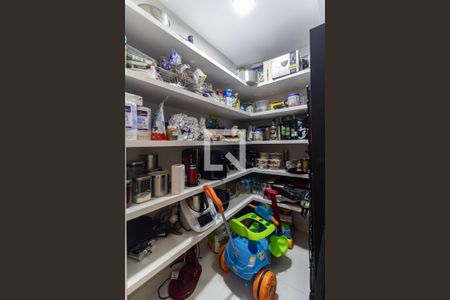 Apartamento à venda com 158m², 3 quartos e 2 vagasDispensa