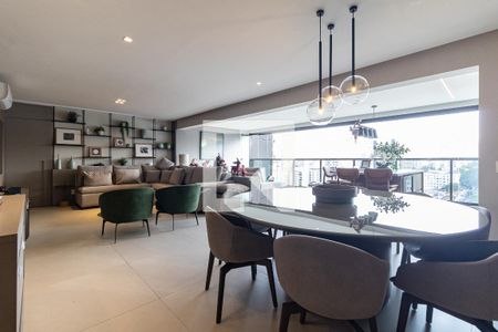 Sala de apartamento para alugar com 3 quartos, 158m² em Aclimação, São Paulo