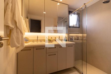 Apartamento à venda com 158m², 3 quartos e 2 vagasBanheiro da Suíte 1
