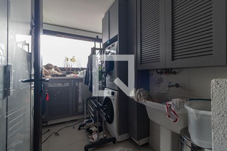 Apartamento à venda com 158m², 3 quartos e 2 vagasLavanderia