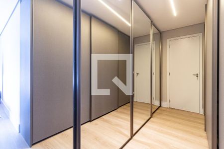 Apartamento à venda com 158m², 3 quartos e 2 vagasCloset da Suíte 1