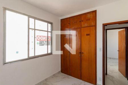 Quarto 1 de apartamento para alugar com 2 quartos, 115m² em Santo Antônio, Belo Horizonte
