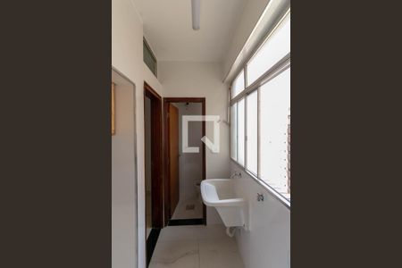 Apartamento à venda com 115m², 2 quartos e 1 vagaCozinha e Área de Serviço