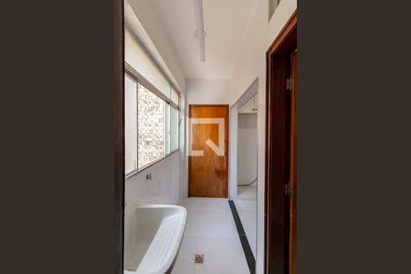 Apartamento à venda com 115m², 2 quartos e 1 vagaCozinha e Área de Serviço