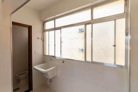 Apartamento à venda com 115m², 2 quartos e 1 vagaCozinha e Área de Serviço