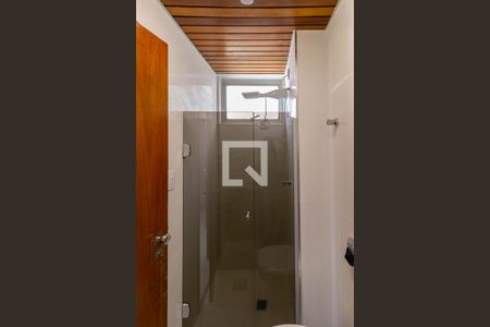 Apartamento à venda com 115m², 2 quartos e 1 vagaBanheiro da Suíte