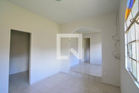 Sala de casa à venda com 3 quartos, 360m² em Ermelinda, Belo Horizonte