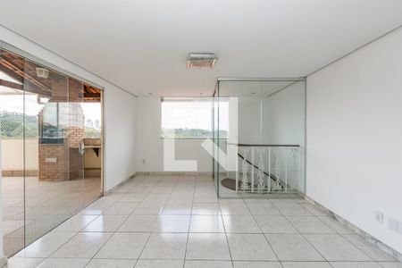 Sala 2 de apartamento para alugar com 3 quartos, 135m² em Alto Caiçaras, Belo Horizonte