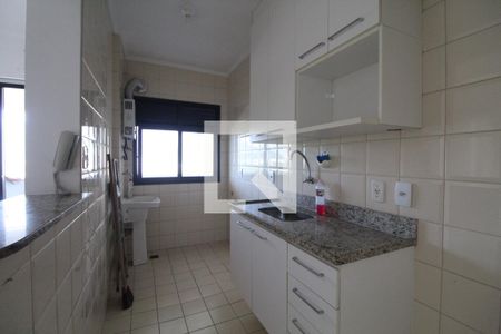 Apartamento para alugar com 90m², 3 quartos e 1 vaga Apartamento para alugar com 90m², 3 quartos e 1 vagaCozinha e Área de Serviço