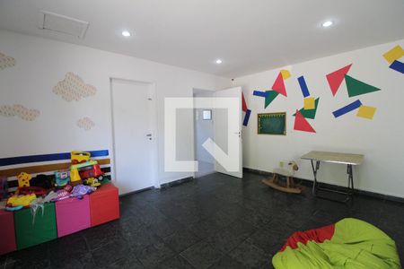 Apartamento para alugar com 90m², 3 quartos e 1 vaga Apartamento para alugar com 90m², 3 quartos e 1 vagaÁrea comum - Brinquedoteca