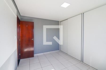 Quarto 1 de casa para alugar com 4 quartos, 200m² em Sítio Cercado, Curitiba