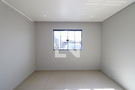 Sala de casa para alugar com 4 quartos, 200m² em Sítio Cercado, Curitiba