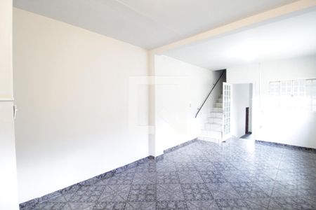 Sala de casa para alugar com 3 quartos, 120m² em Marta Helena, Uberlândia