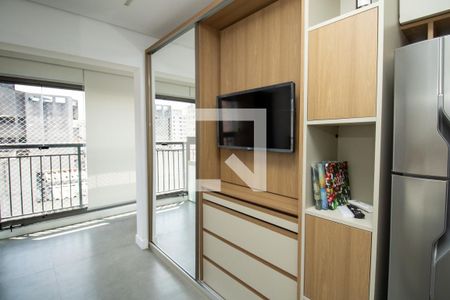 Studio à venda com 24m², 1 quarto e 1 vagaQuarto, armário, TV 