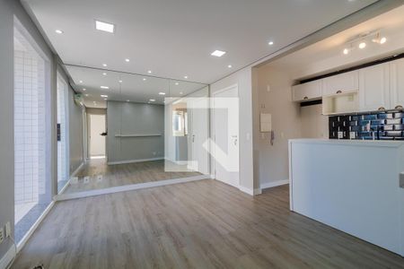 Sala de apartamento para alugar com 3 quartos, 70m² em Cristal, Porto Alegre