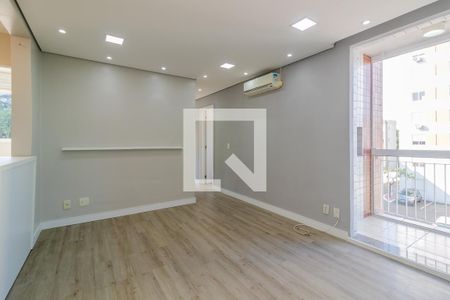 Sala de apartamento para alugar com 3 quartos, 70m² em Cristal, Porto Alegre