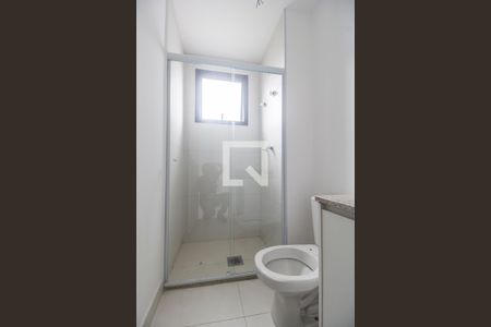Apartamento para alugar com 70m², 3 quartos e 1 vaga Apartamento para alugar com 70m², 3 quartos e 1 vagaBanheiro da Suíte