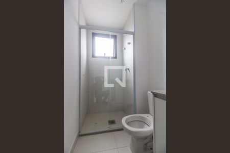 Apartamento para alugar com 70m², 3 quartos e 1 vaga Apartamento para alugar com 70m², 3 quartos e 1 vagaBanheiro da Suíte