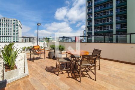 Studio à venda com 24m², 1 quarto e sem vaga Studio à venda com 24m², 1 quarto e sem vagarooftop