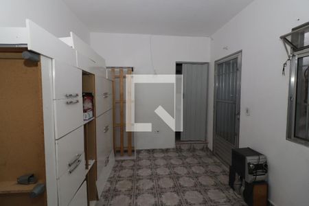 Casa para alugar com 80m², 2 quartos e 1 vagaSuíte