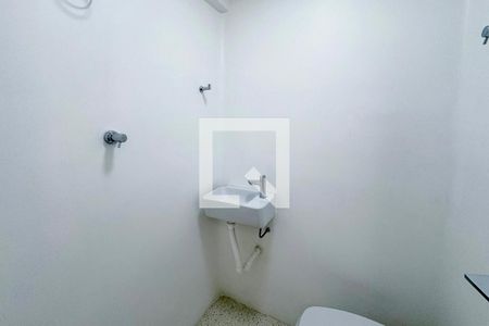 Apartamento à venda com 82m², 2 quartos e sem vagaBanheiro de Serviço