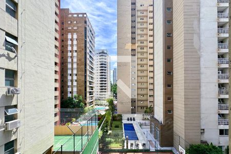 Apartamento à venda com 82m², 2 quartos e sem vagaVista quarto 2