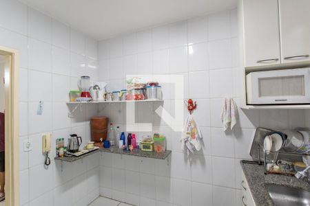 Cozinha de apartamento à venda com 2 quartos, 111m² em Itamarati, Belo Horizonte