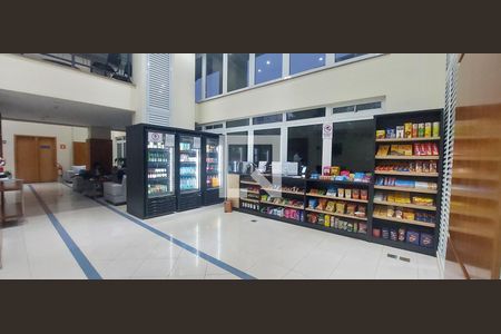Área comum -mini mercado de apartamento para alugar com 1 quarto, 54m² em Centro, Santo André