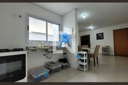 Apartamento à venda com 84m², 3 quartos e 2 vagas Apartamento à venda com 84m², 3 quartos e 2 vagasCozinha