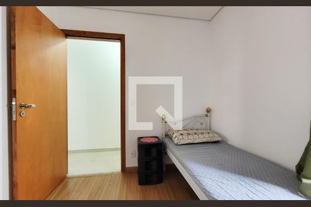 Quarto de apartamento à venda com 3 quartos, 84m² em Santa Maria, Santo André