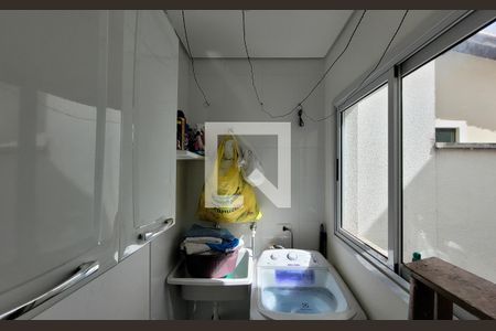 Apartamento à venda com 84m², 3 quartos e 2 vagas Apartamento à venda com 84m², 3 quartos e 2 vagasLavanderia