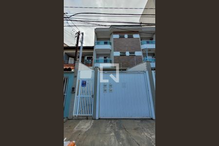 Apartamento à venda com 84m², 3 quartos e 2 vagas Apartamento à venda com 84m², 3 quartos e 2 vagasFachada