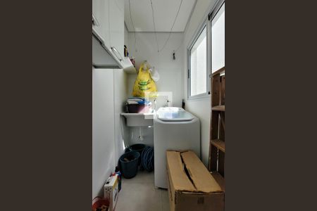 Apartamento à venda com 84m², 3 quartos e 2 vagas Apartamento à venda com 84m², 3 quartos e 2 vagasLavanderia