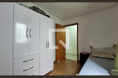Quarto de apartamento à venda com 3 quartos, 84m² em Santa Maria, Santo André