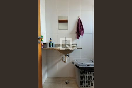 Apartamento à venda com 84m², 3 quartos e 2 vagas Apartamento à venda com 84m², 3 quartos e 2 vagasBanheiro da suíte