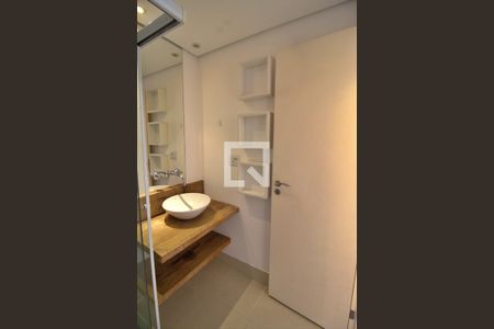 Apartamento à venda com 85m², 2 quartos e 2 vagas Apartamento à venda com 85m², 2 quartos e 2 vagasBanheiro