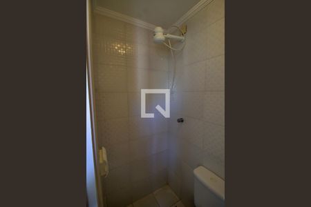 Apartamento à venda com 85m², 2 quartos e 2 vagas Apartamento à venda com 85m², 2 quartos e 2 vagasBanheiro de serviço