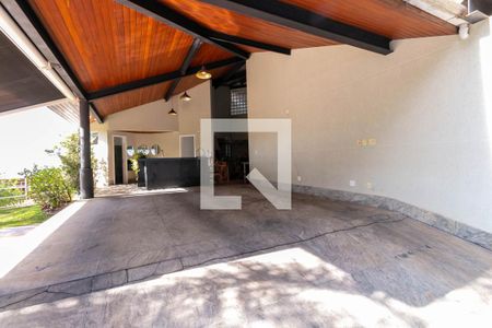 Casa à venda com 638m², 3 quartos e 3 vagasGaragem