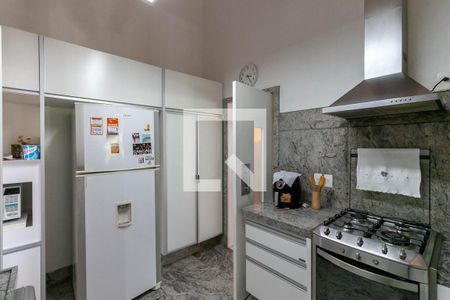 Casa à venda com 638m², 3 quartos e 3 vagasCozinha