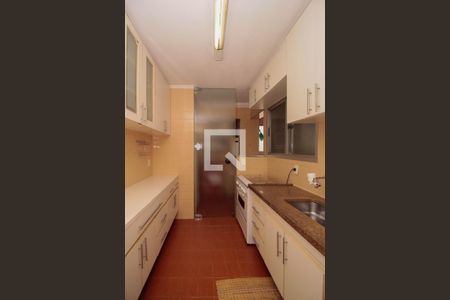 Apartamento à venda com 68m², 2 quartos e 2 vagasCozinha