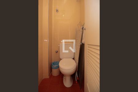 Apartamento à venda com 68m², 2 quartos e 2 vagasBanheiro de serviço