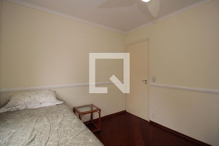 Apartamento à venda com 68m², 2 quartos e 2 vagasQuarto 2