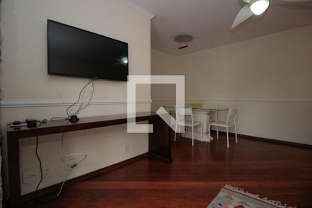 Apartamento à venda com 68m², 2 quartos e 2 vagasSala