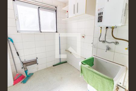Apartamento à venda com 124m², 3 quartos e 2 vagas Apartamento à venda com 124m², 3 quartos e 2 vagasÁrea de Serviço