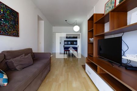 Apartamento para alugar com 70m², 2 quartos e 1 vagaDetalhe da sala