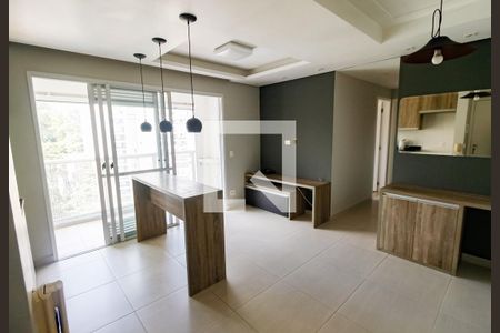 Sala de apartamento para alugar com 2 quartos, 57m² em Vila Andrade, São Paulo